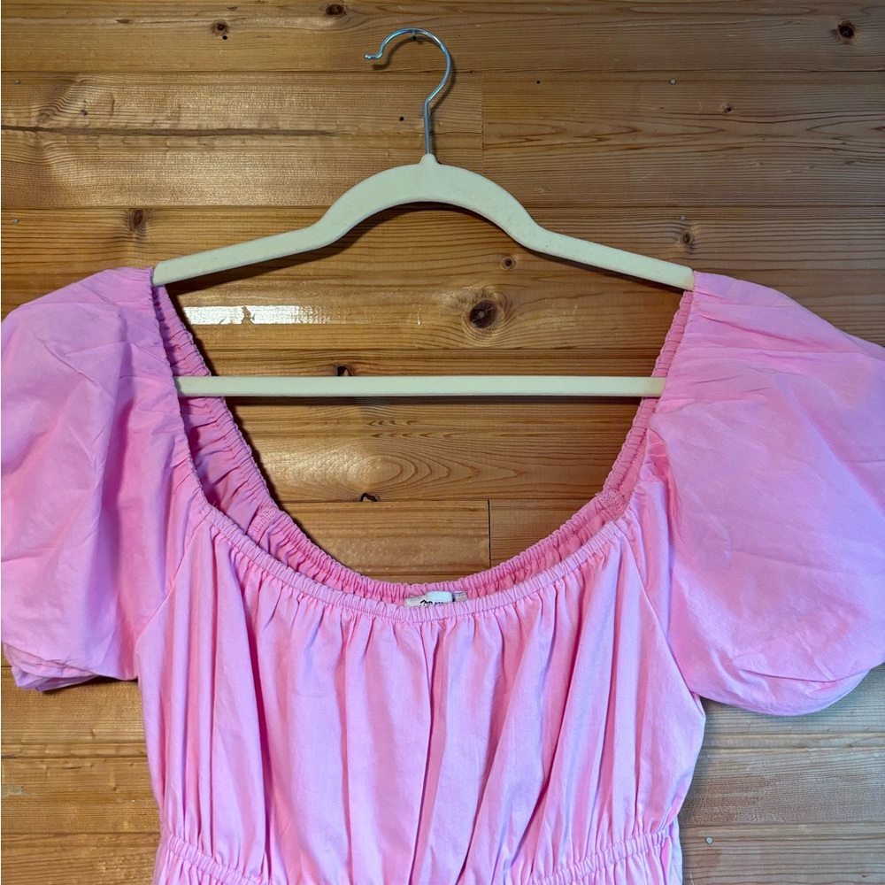 New, Hollister Puff Sleeve Pink Dress - Picture 4 of 12